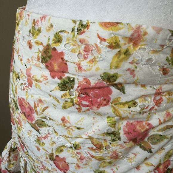 Zara Floral Eylet Miniskirt With Gather Ruch Detail Cotton Ruffle Hem Size S - Picture 3 of 8
